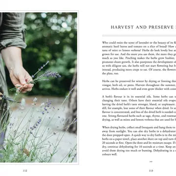 Book Living with Herbs